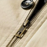 Elegante Herrenjacke mit vielen Taschen